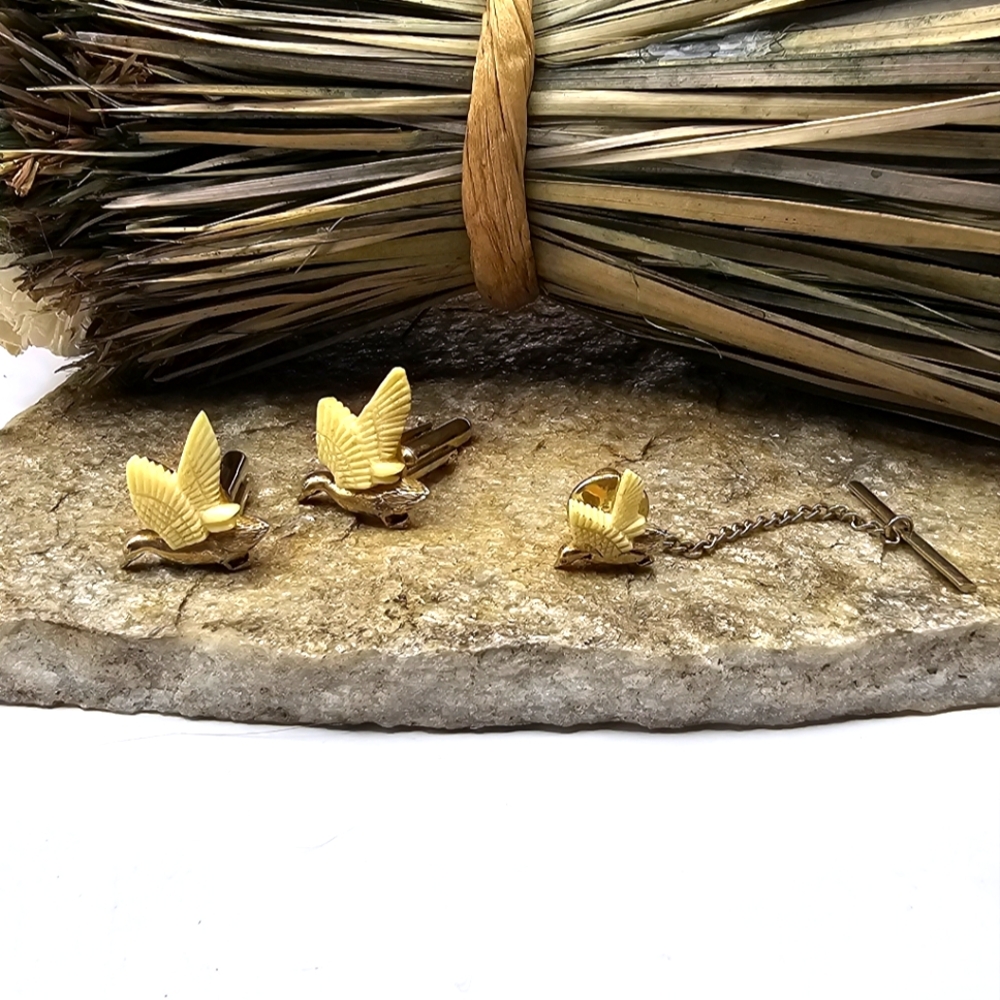 50's Signed Swank Carved Duck Cufflinks & Tie Tac Men's Accessories MCM Fashion